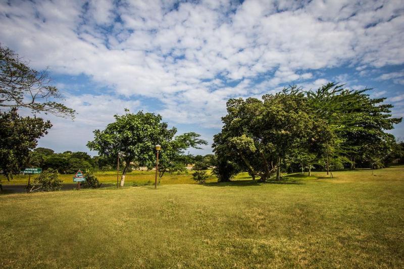 Imvubu Lodge Richards Bay Exterior photo